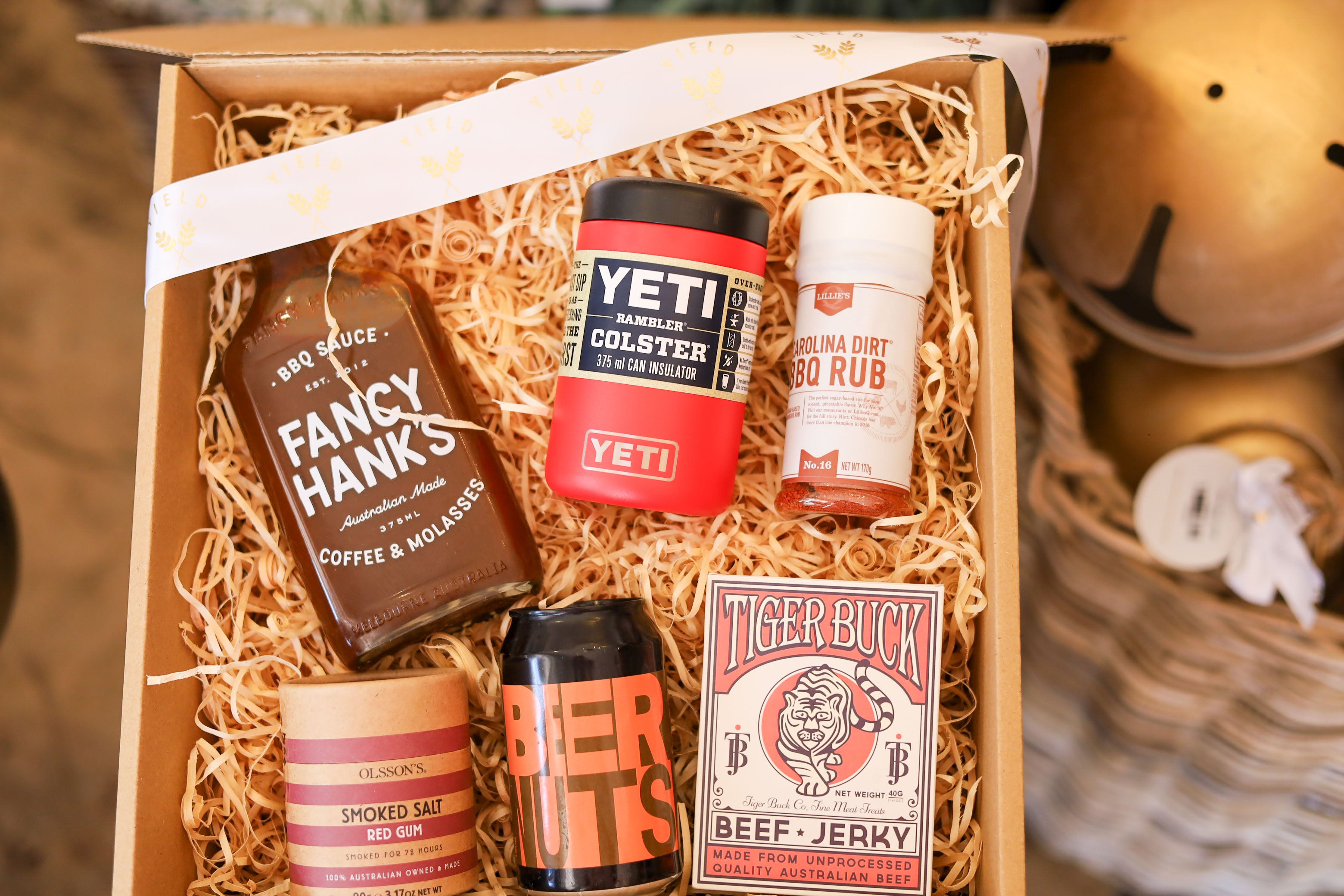 HAMPER Men's Grill & Chill