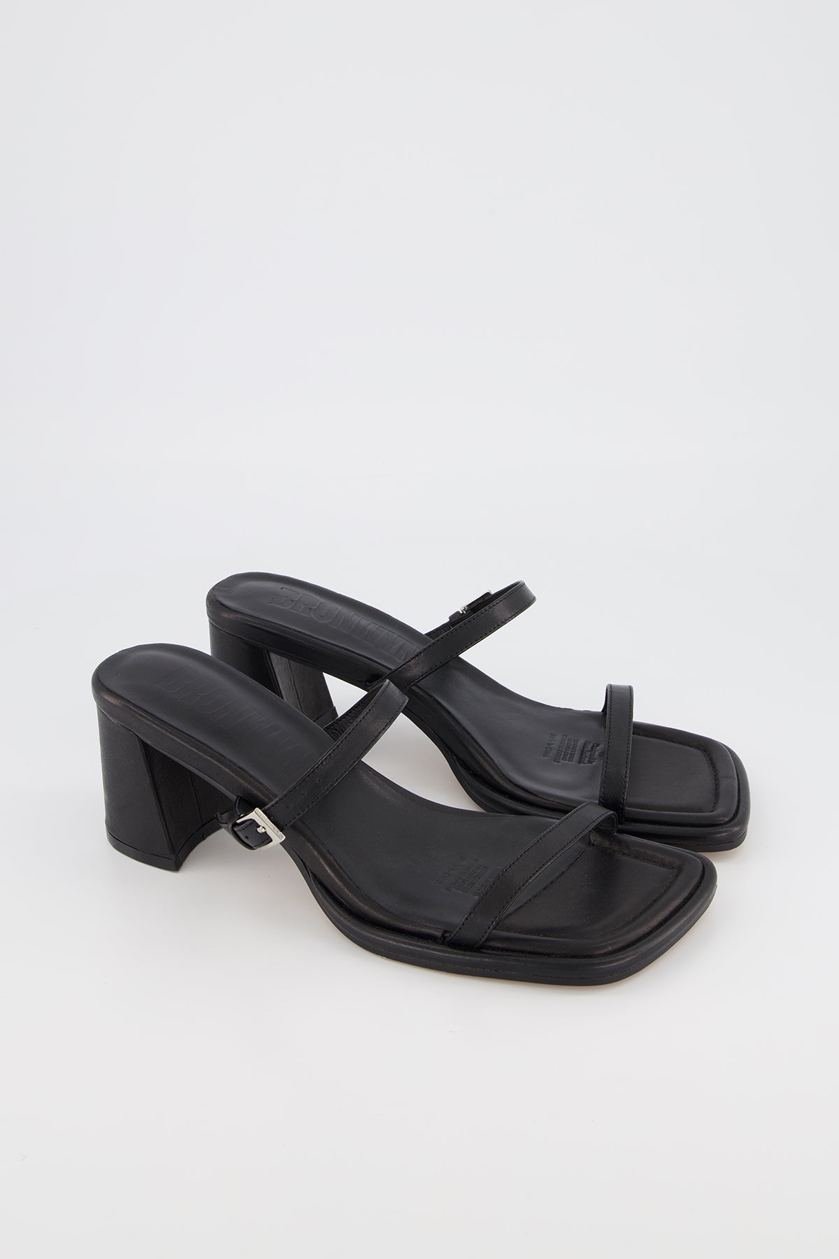 Bronwyn Lucia Heel