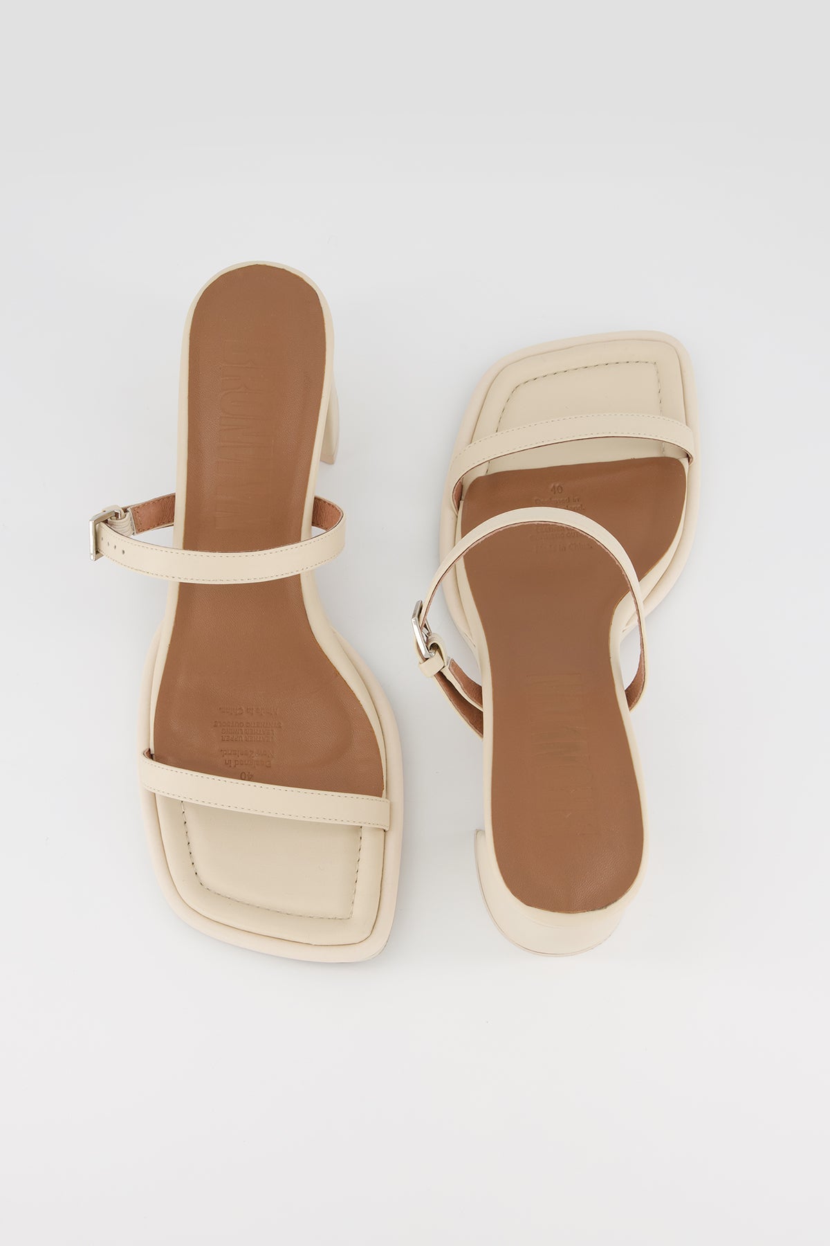Bronwyn Lucia Heel