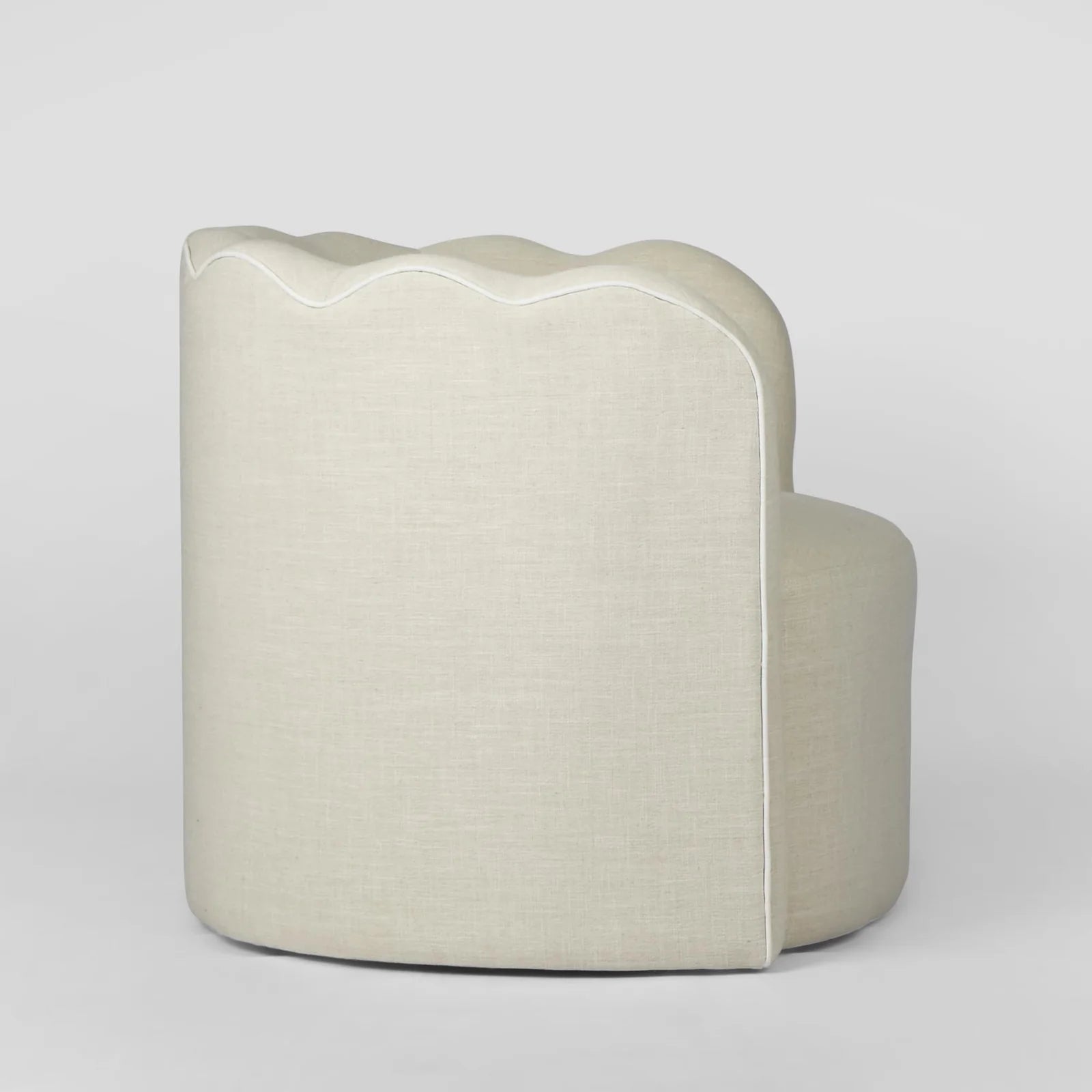 Camille Scallop Armchair Natural w White Pipping
