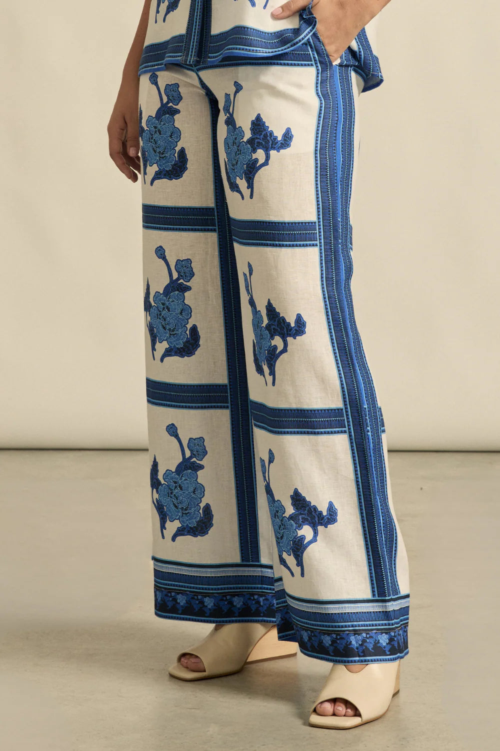 Zoe Kratzmann Gesture Pant