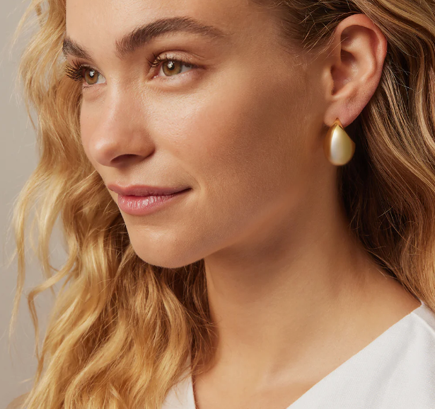Jolie & Deen Elen Earrings Gold