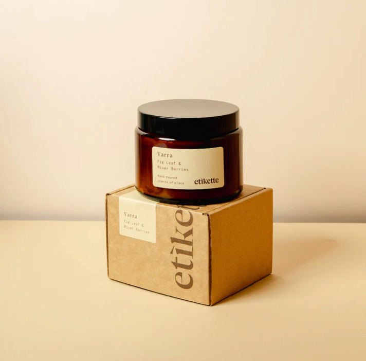 Etikette Large Soy Candle Yarra