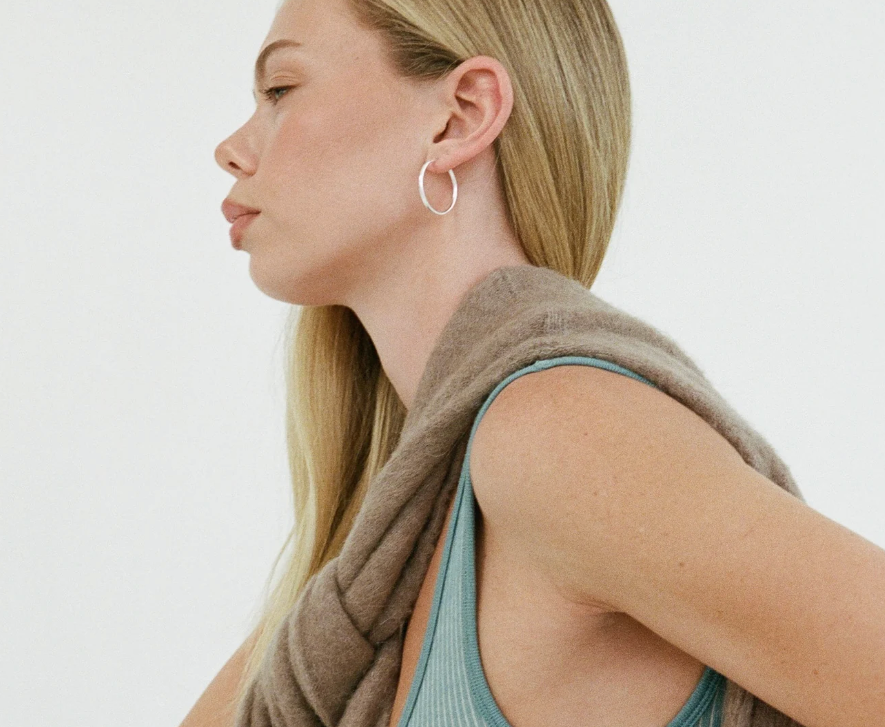 Porter 90's Hoops 30mm White Gold
