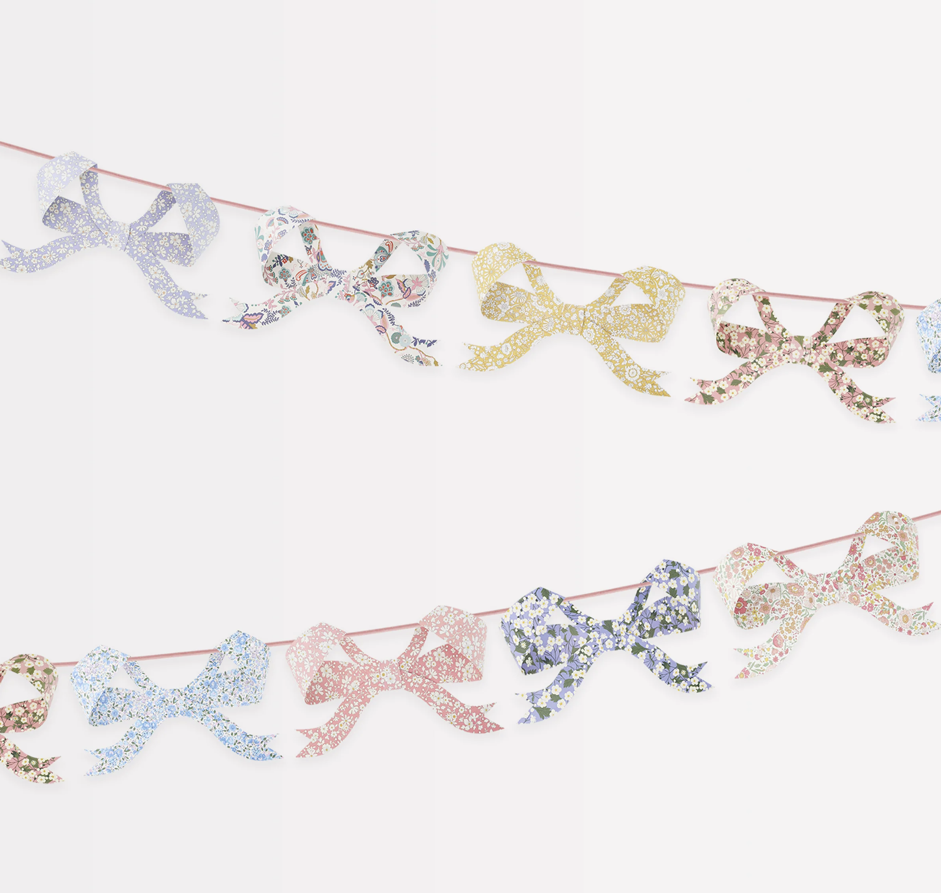 Liberty Bow Garland