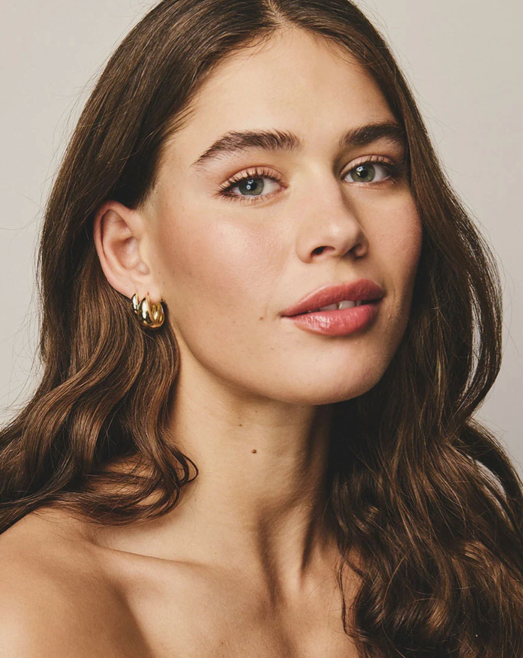Jolie & Deen Kimber Hoops
