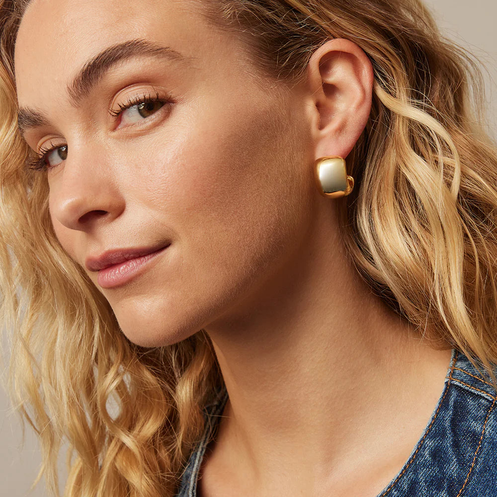 Jolie & Deen Annmarie Hoops