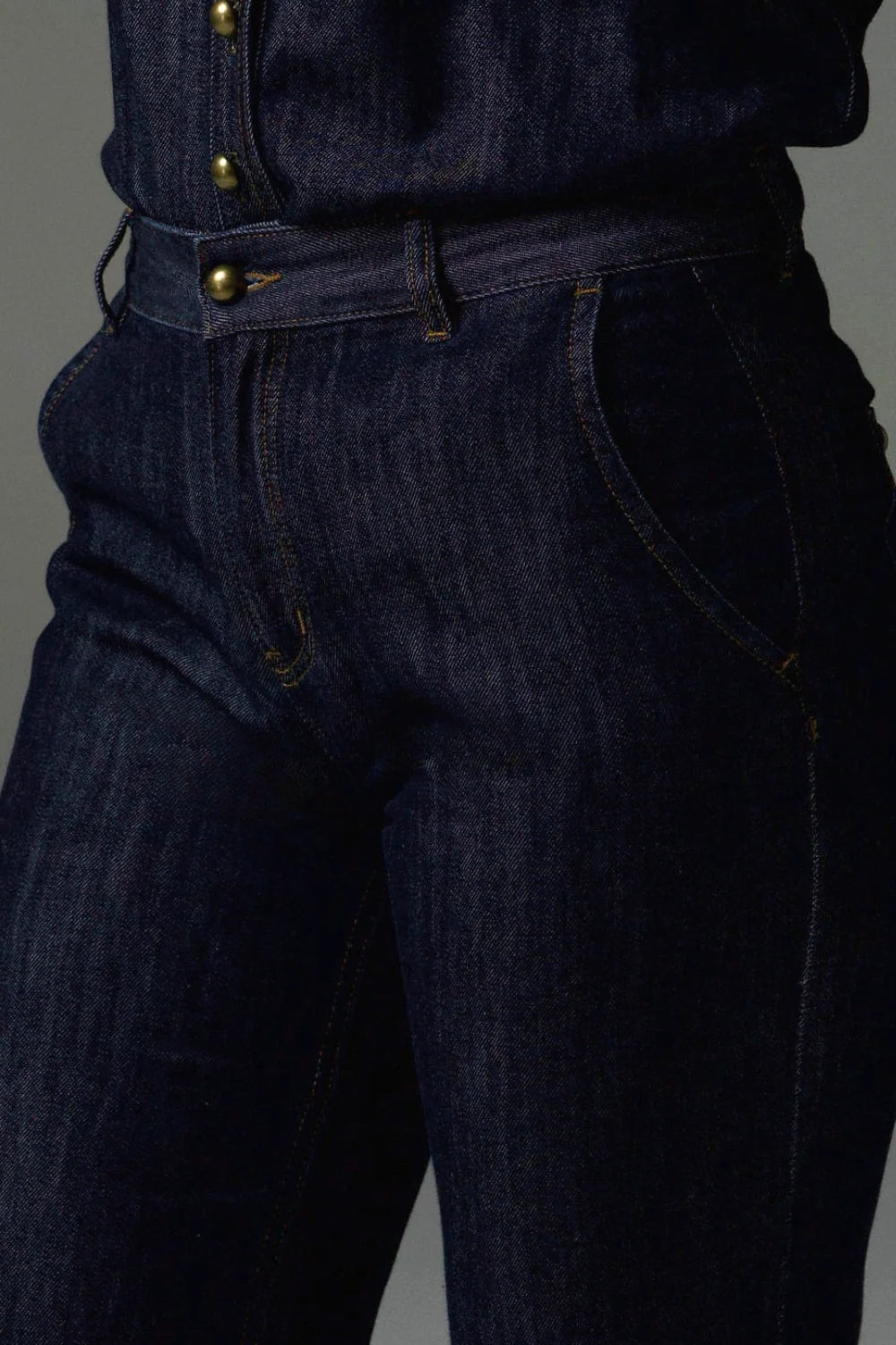 Zoe Kratzmann Flint Jean