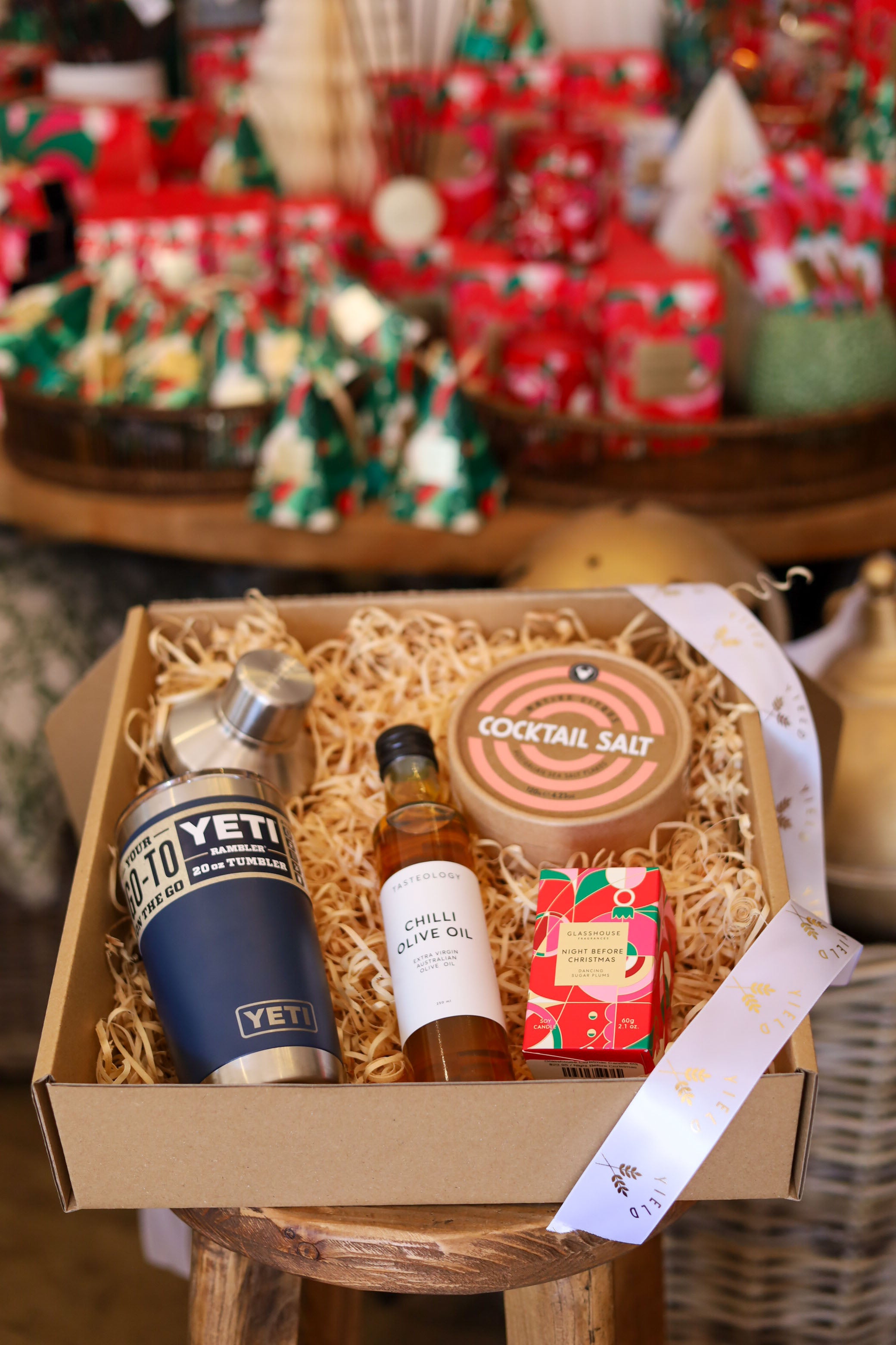 HAMPER Holiday Spirits