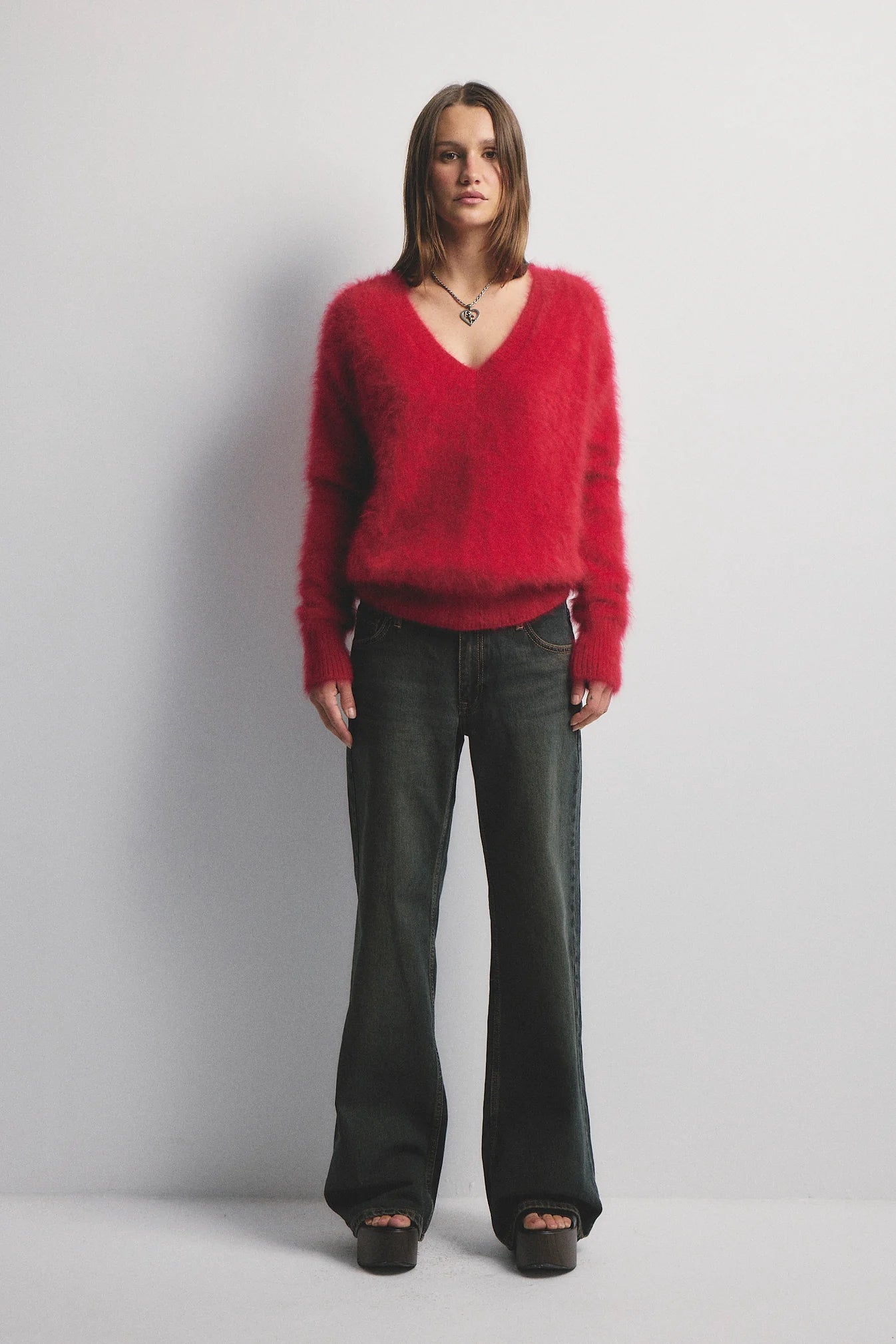 World Of Nomads Olivia Cashmere V Neck Sweater