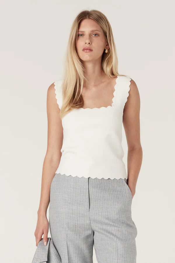 Cable Melbourne Villa Crepe Knit Scallop Tank