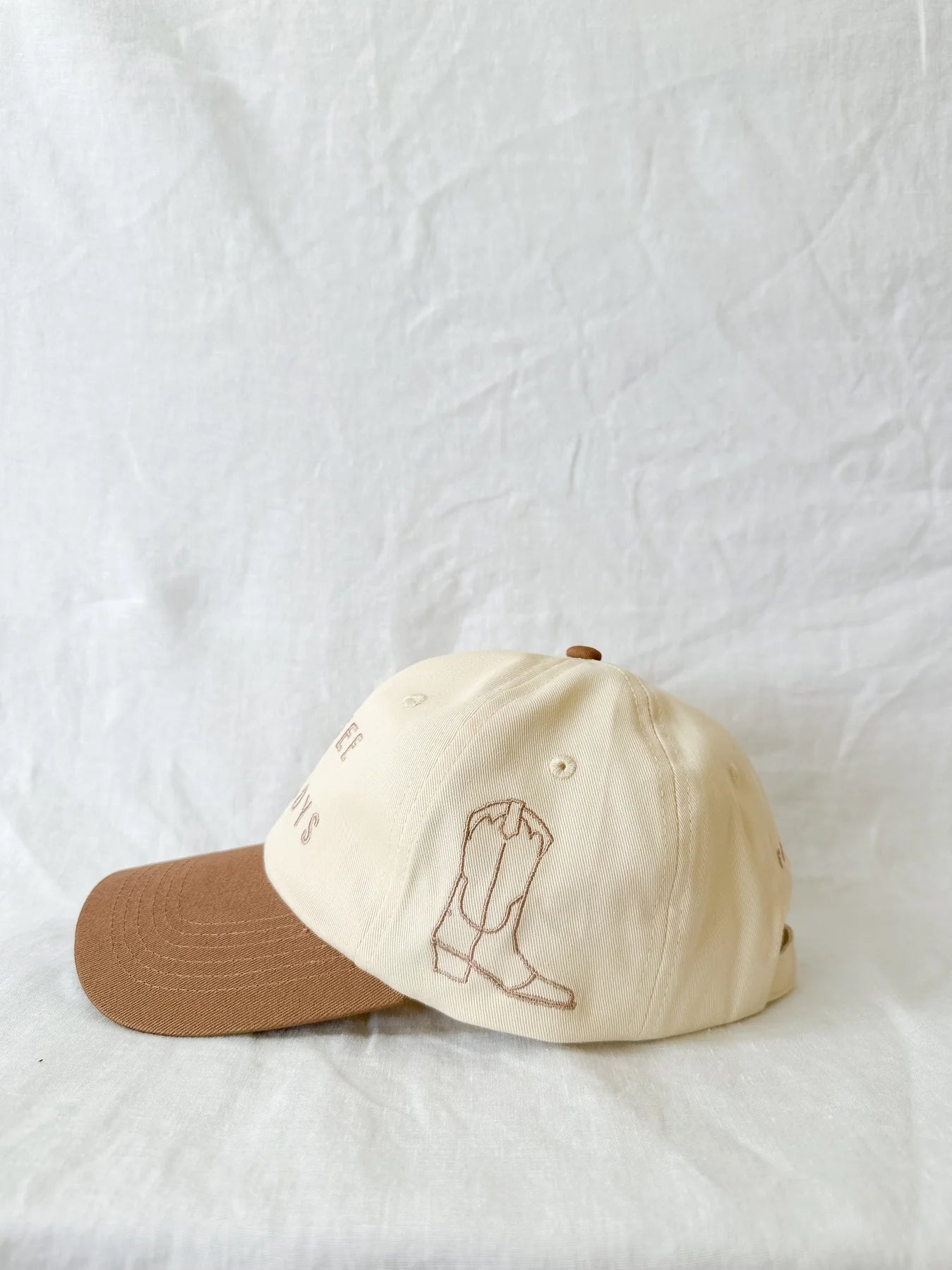 FAR MER. Coffee + Cowboy Cap
