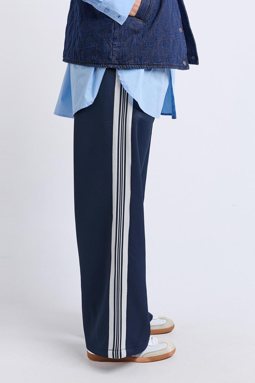 Elm Lifestyle York Pant
