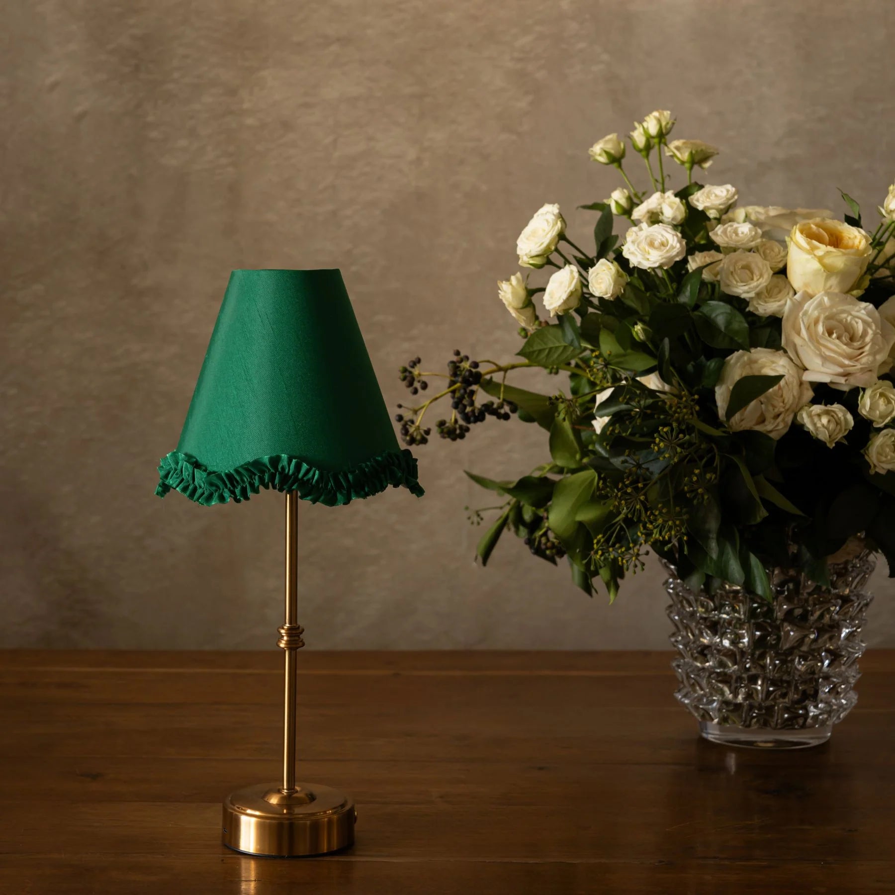 Emerald Scallop Ruffle Lamp Shade