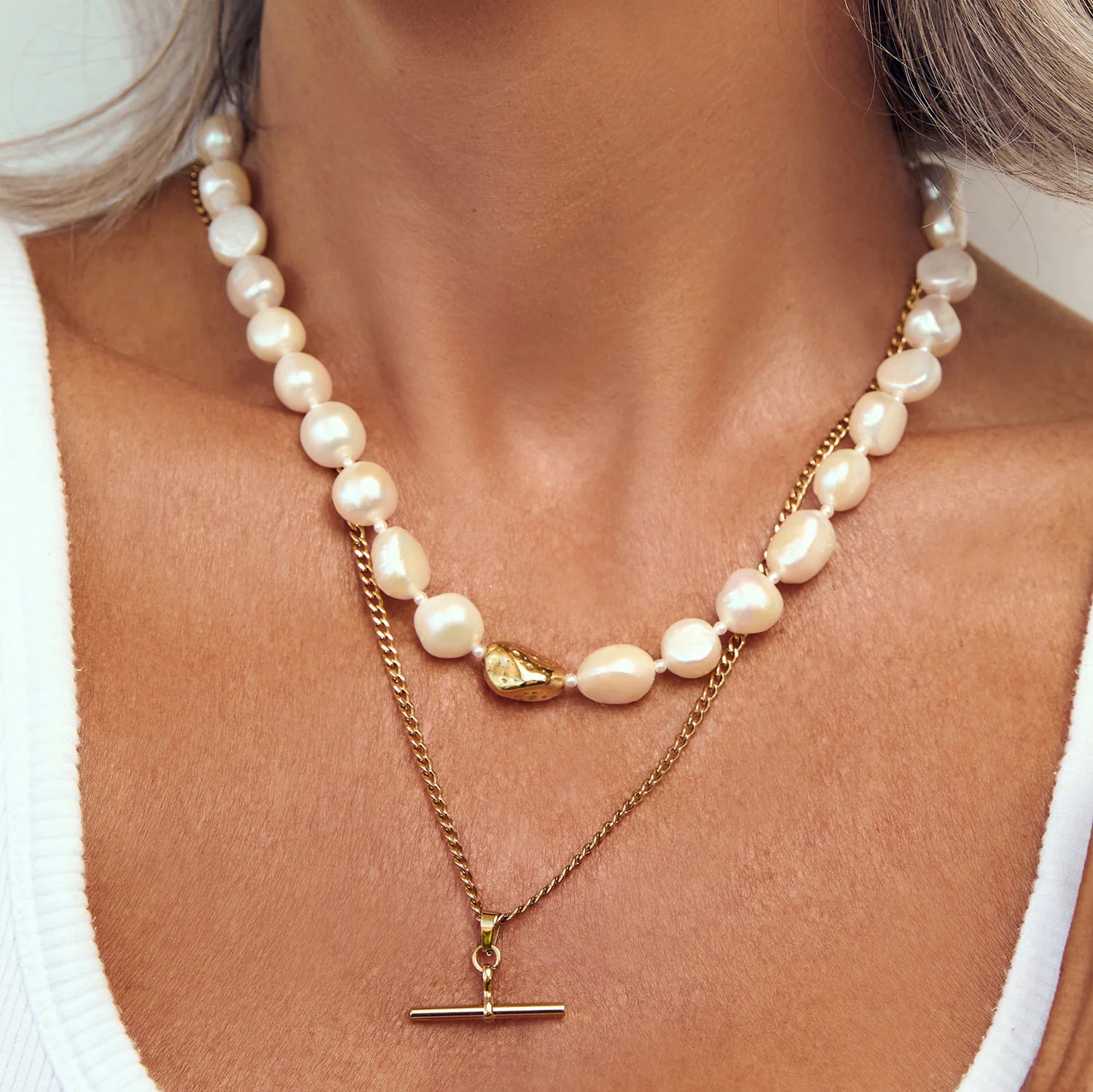 Arms of Eve Hariette Pearl Necklace