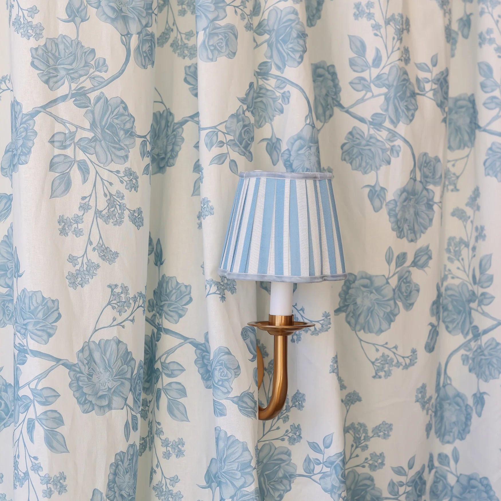 Alice Rechargeable Sconce