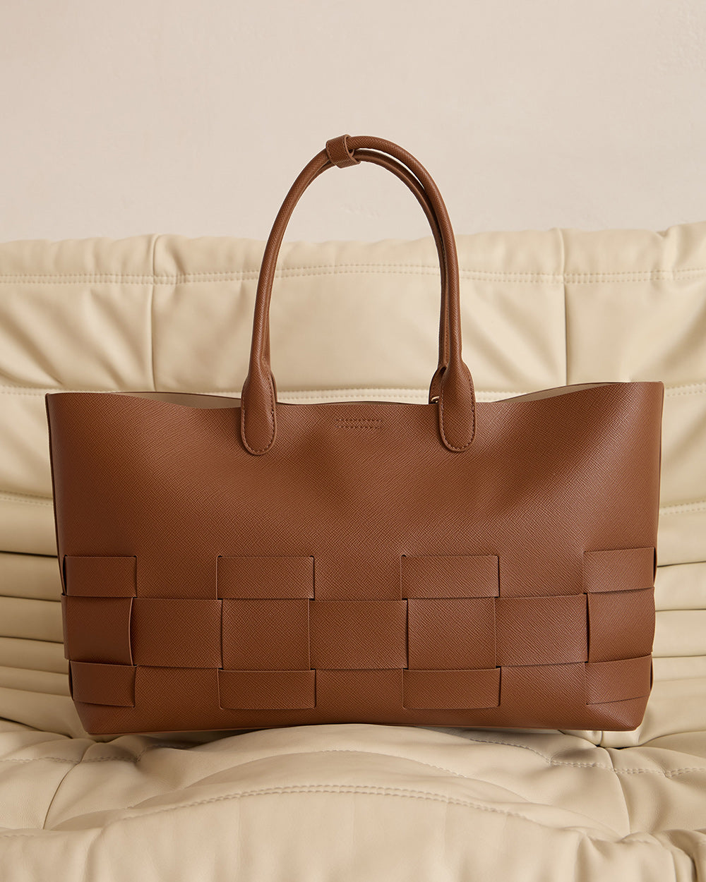 Elms + King Kensington Tote - Tan Saffiano