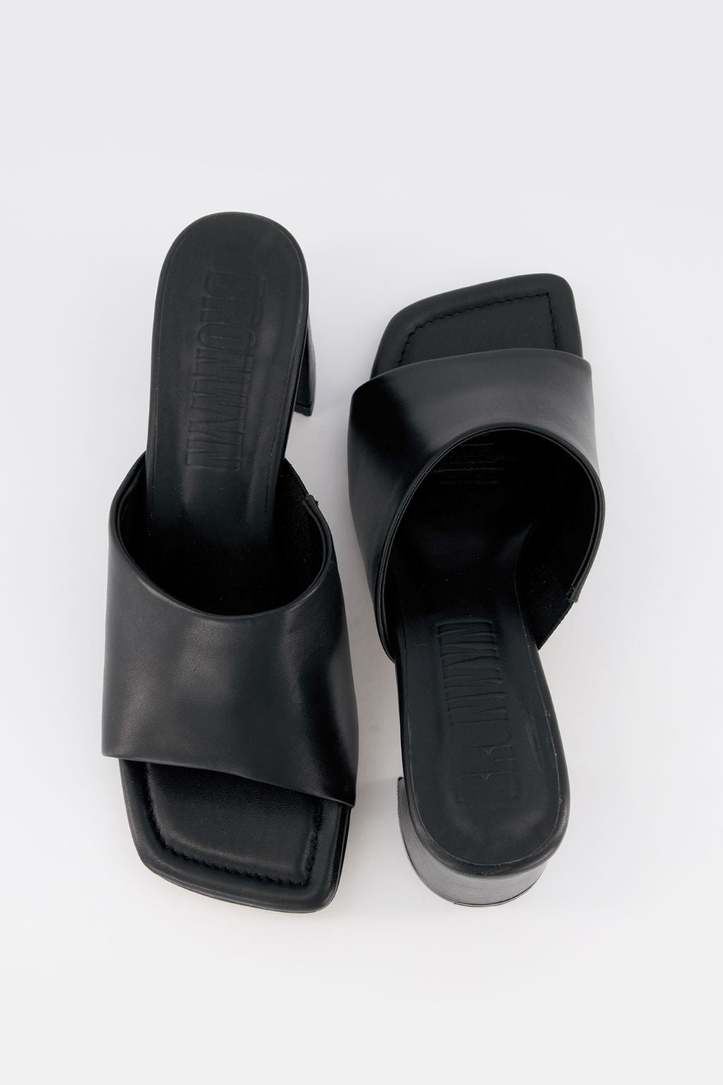 Bronwyn Lola Heel