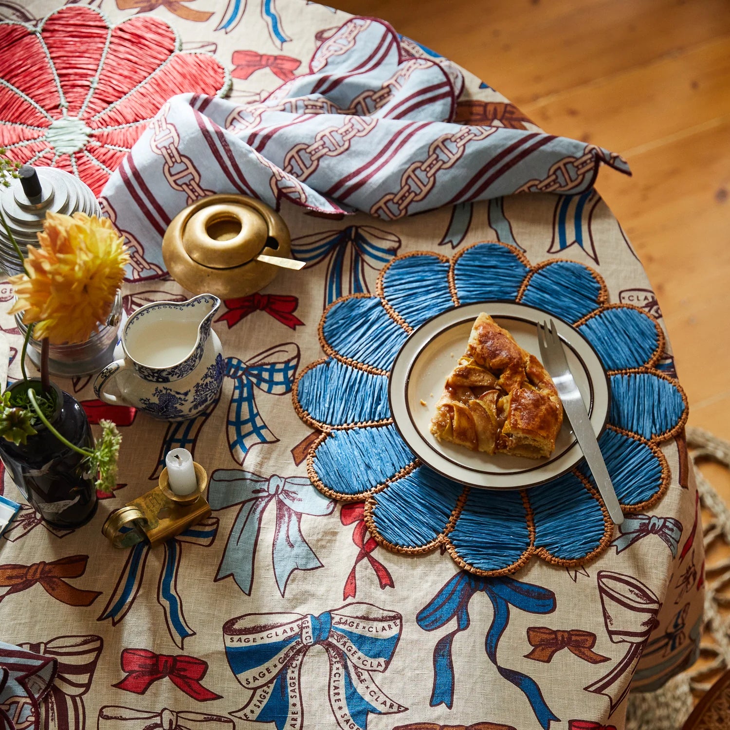 Sage x Clare Lottie Table Cloth