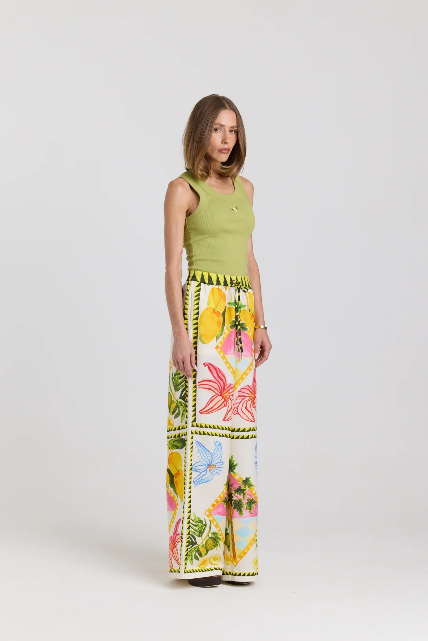 Maku Palm Springs Rib Tank