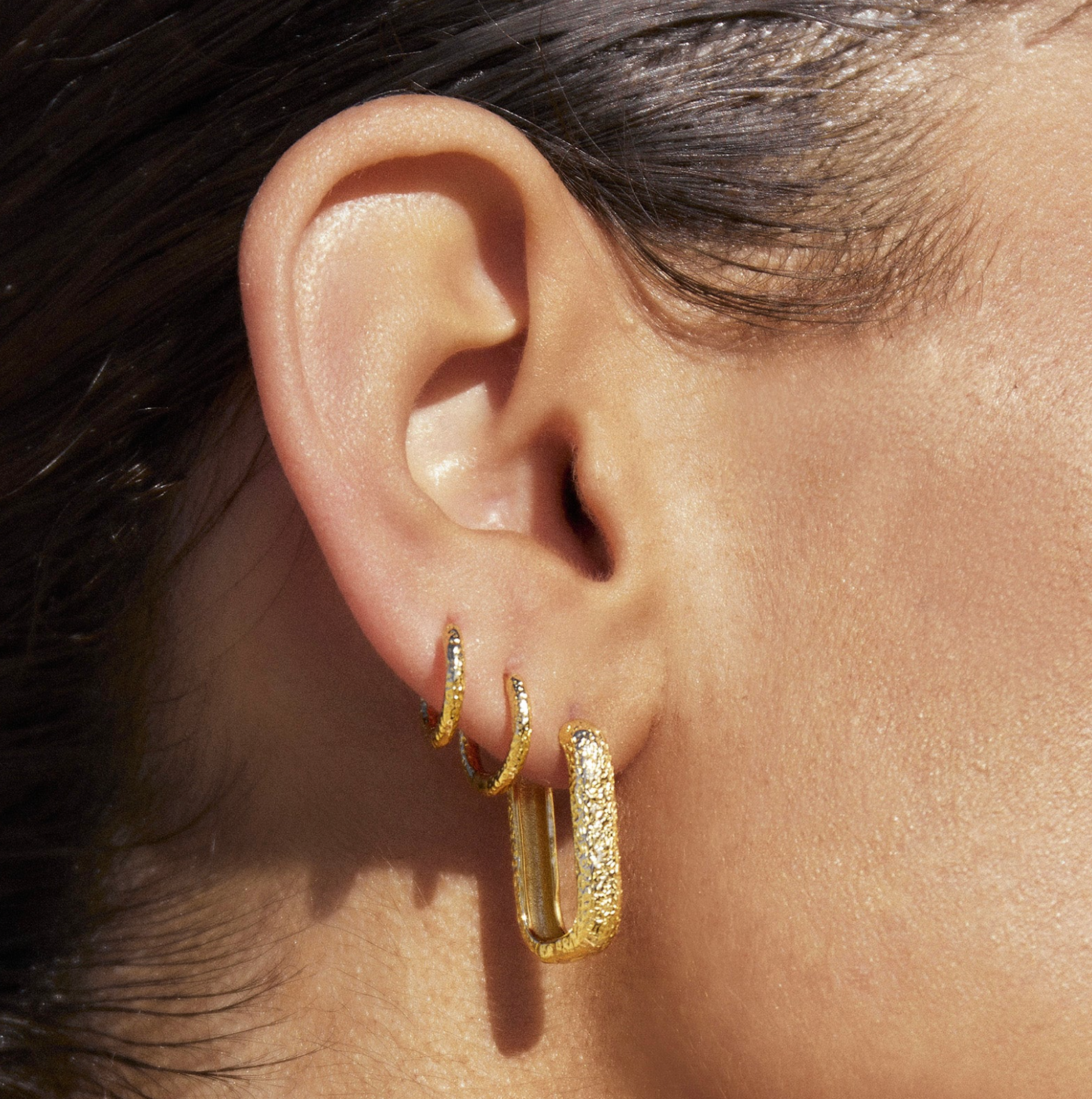 Arms Of Eve Farrah Gold Link Earrings