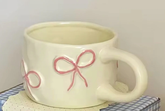 Dainty Bow Mug