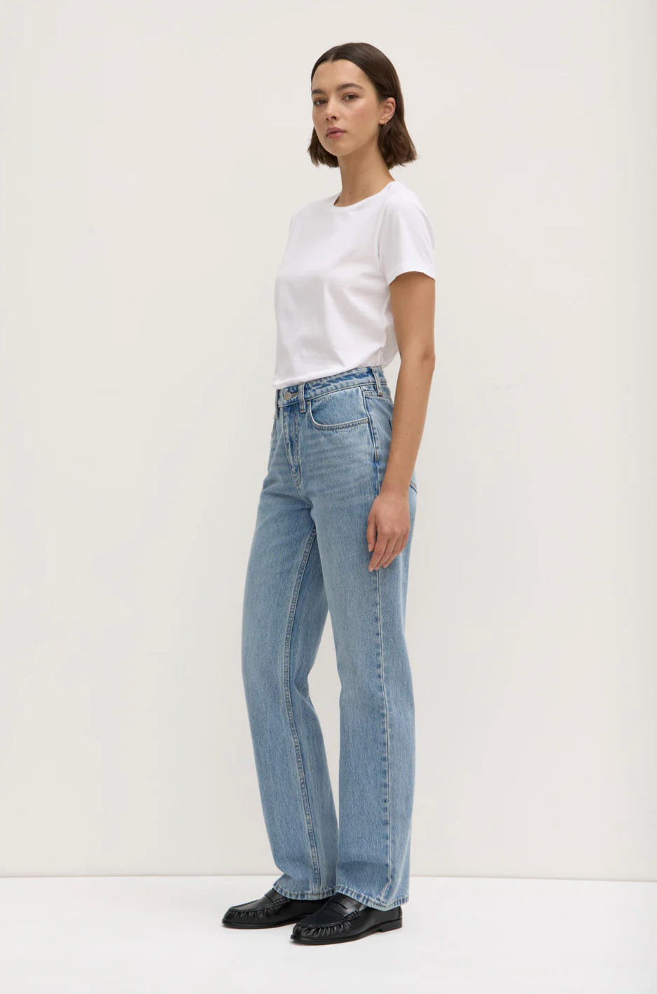 Assembly Label Womens Classic Straight Leg Jean