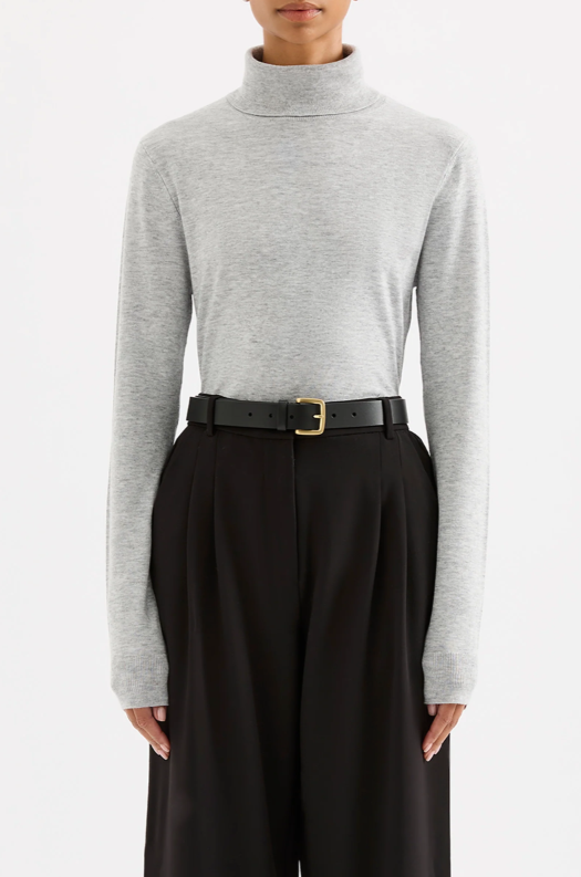 Nudy Lucy Winslow Skivvy