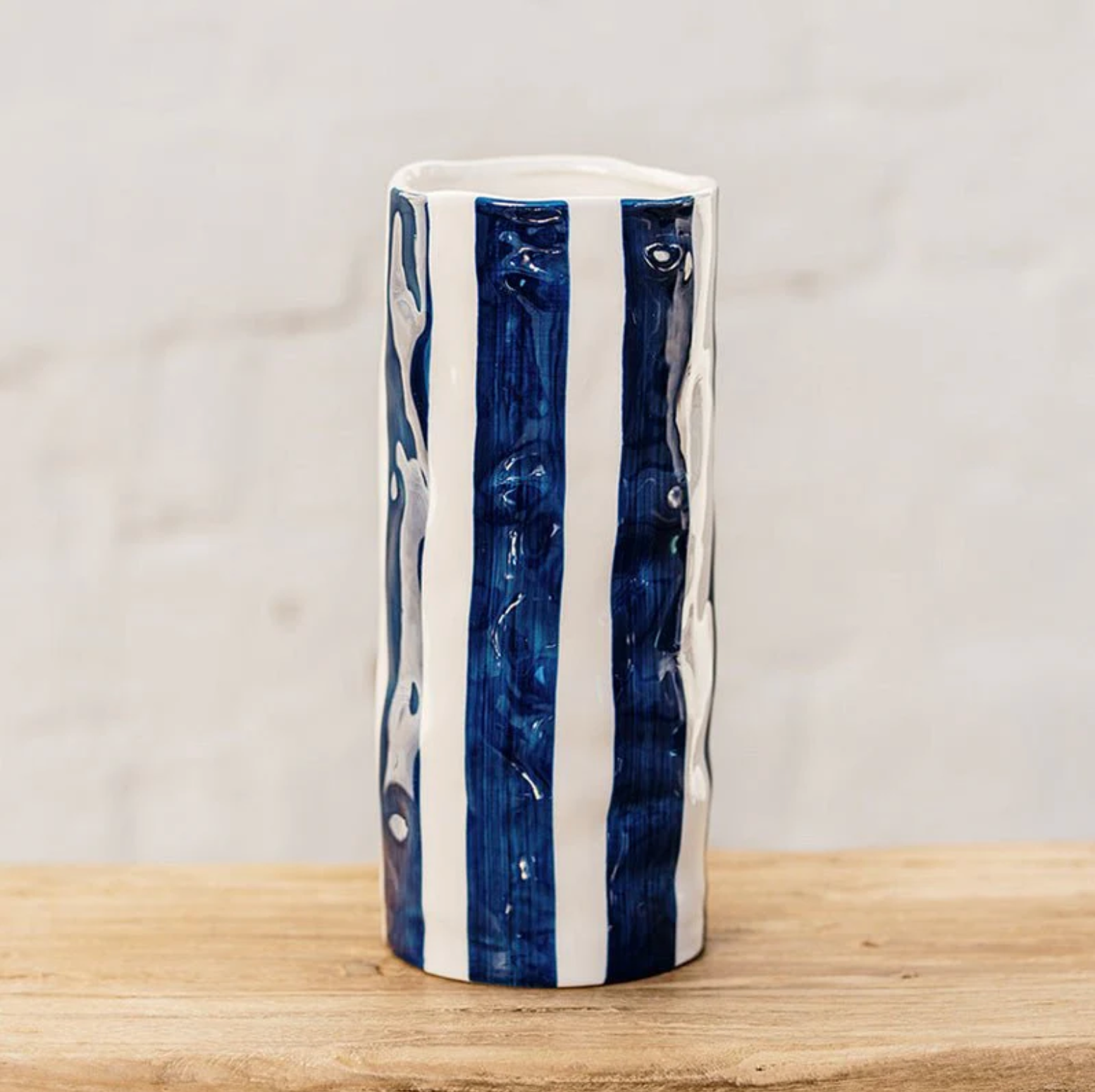 Noss & Co Medium Vase