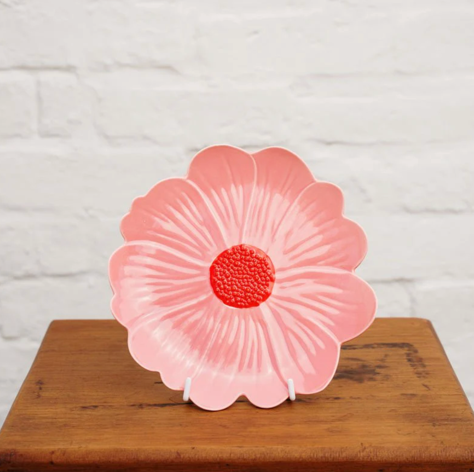 Noss & Co Small Flower Plate