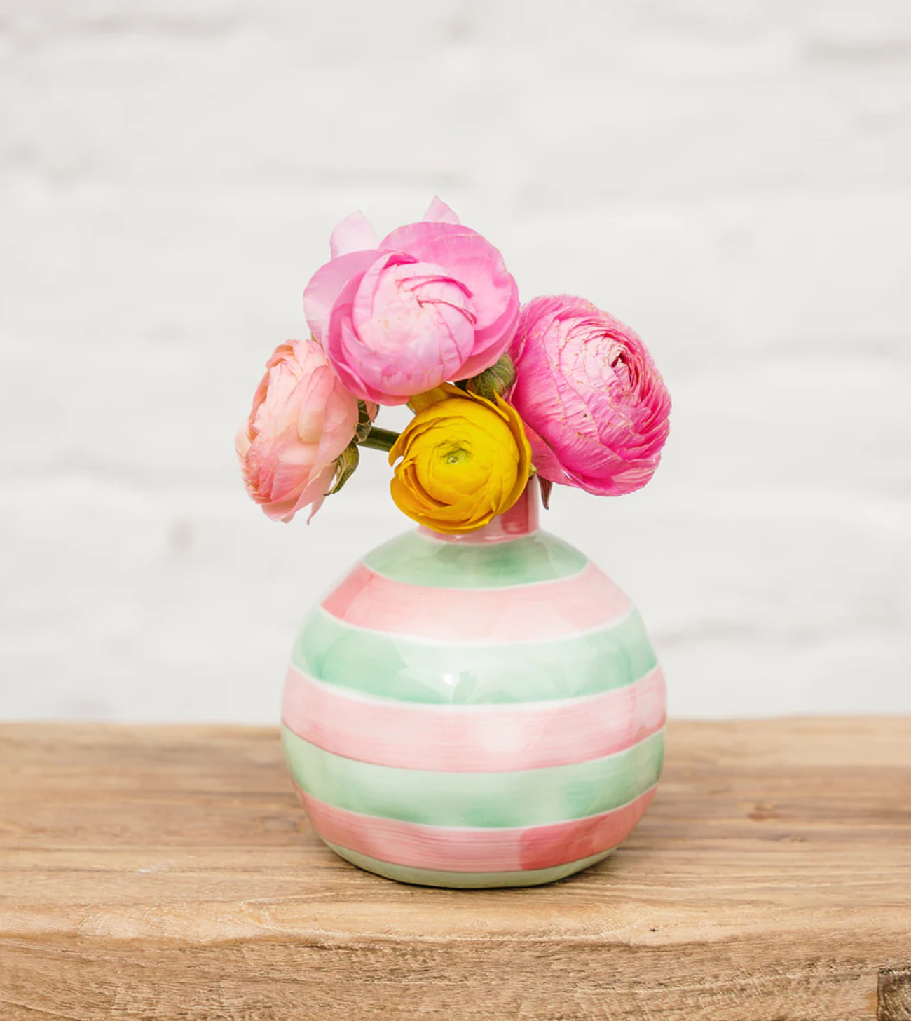 Noss Round Bud Vase