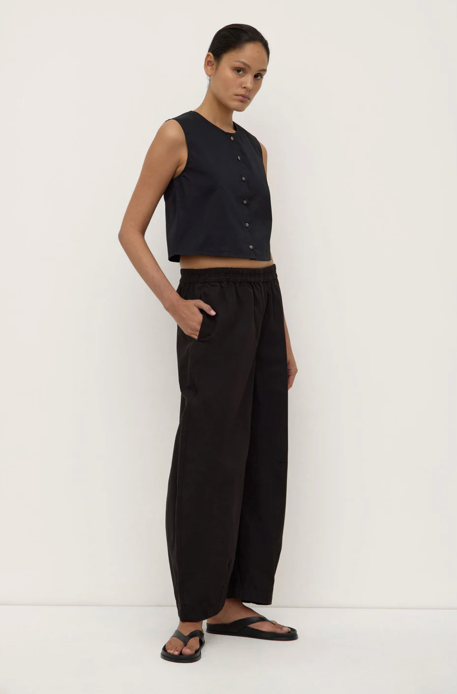 Assembly Label Cherri Button Front Top