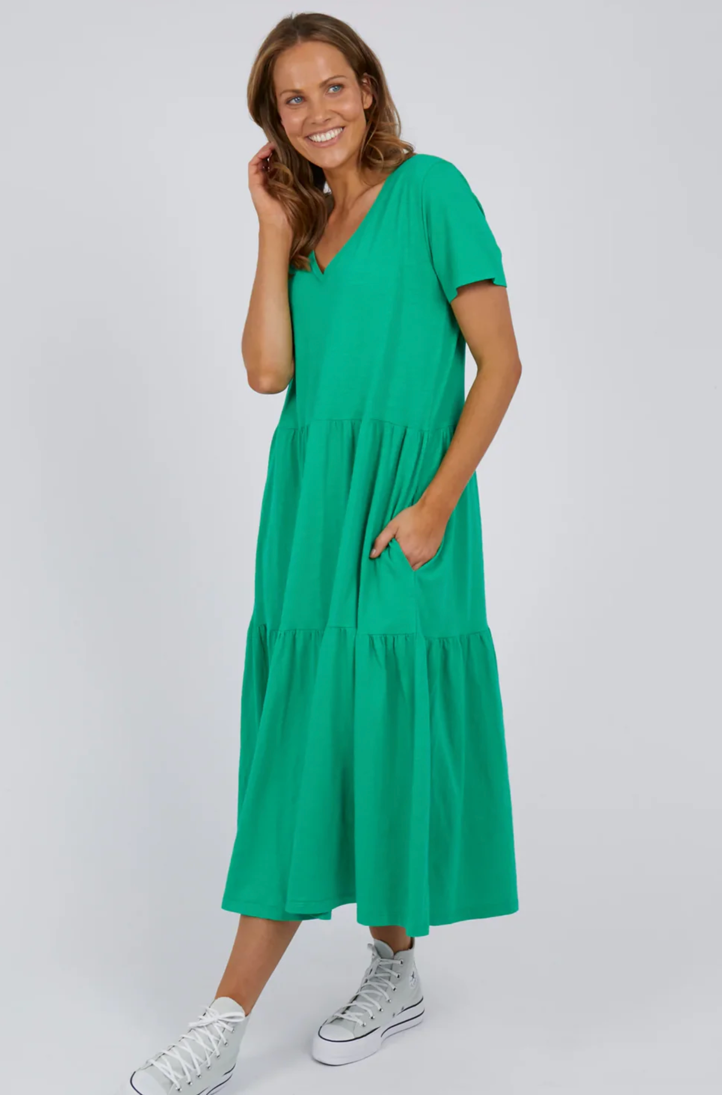 Elm Lifestyle Gigi Tiered Midi Dress