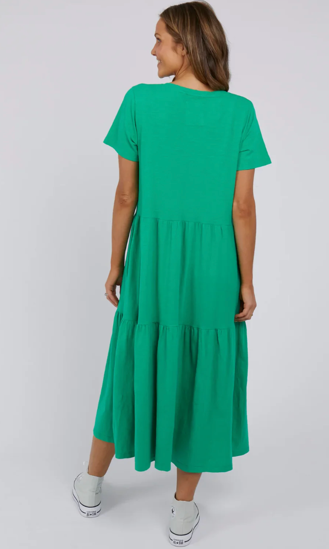 Elm Lifestyle Gigi Tiered Midi Dress