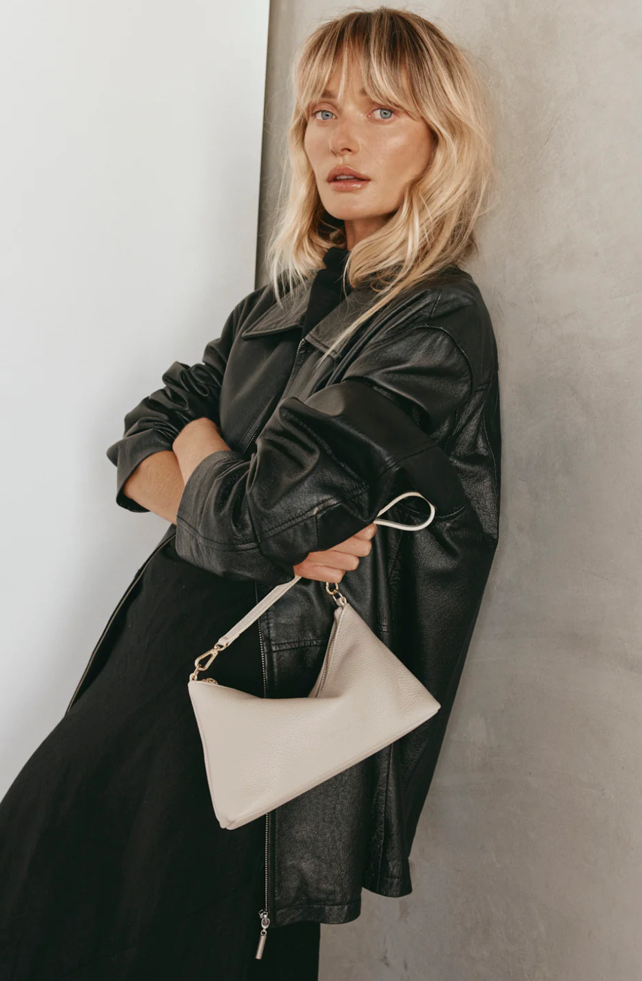 Vestirsi Ashley Ivory Leather Crossbody Bag