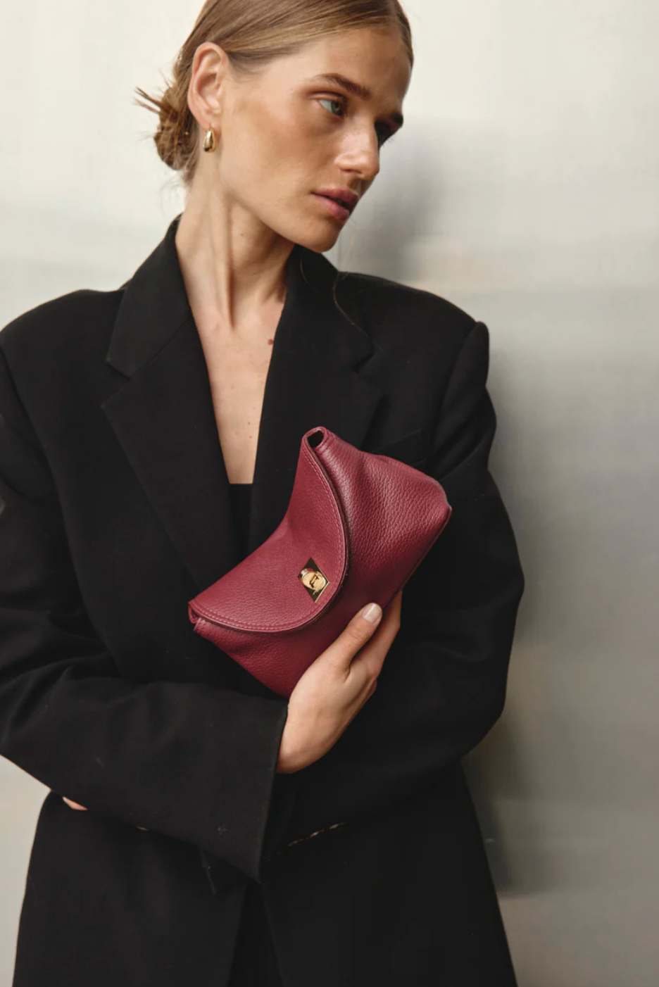 Vestirsi Sloane Mini Crossbody Clutch