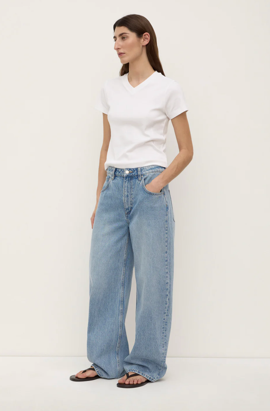 Assembly Label Low Curve Mid Rise Jean