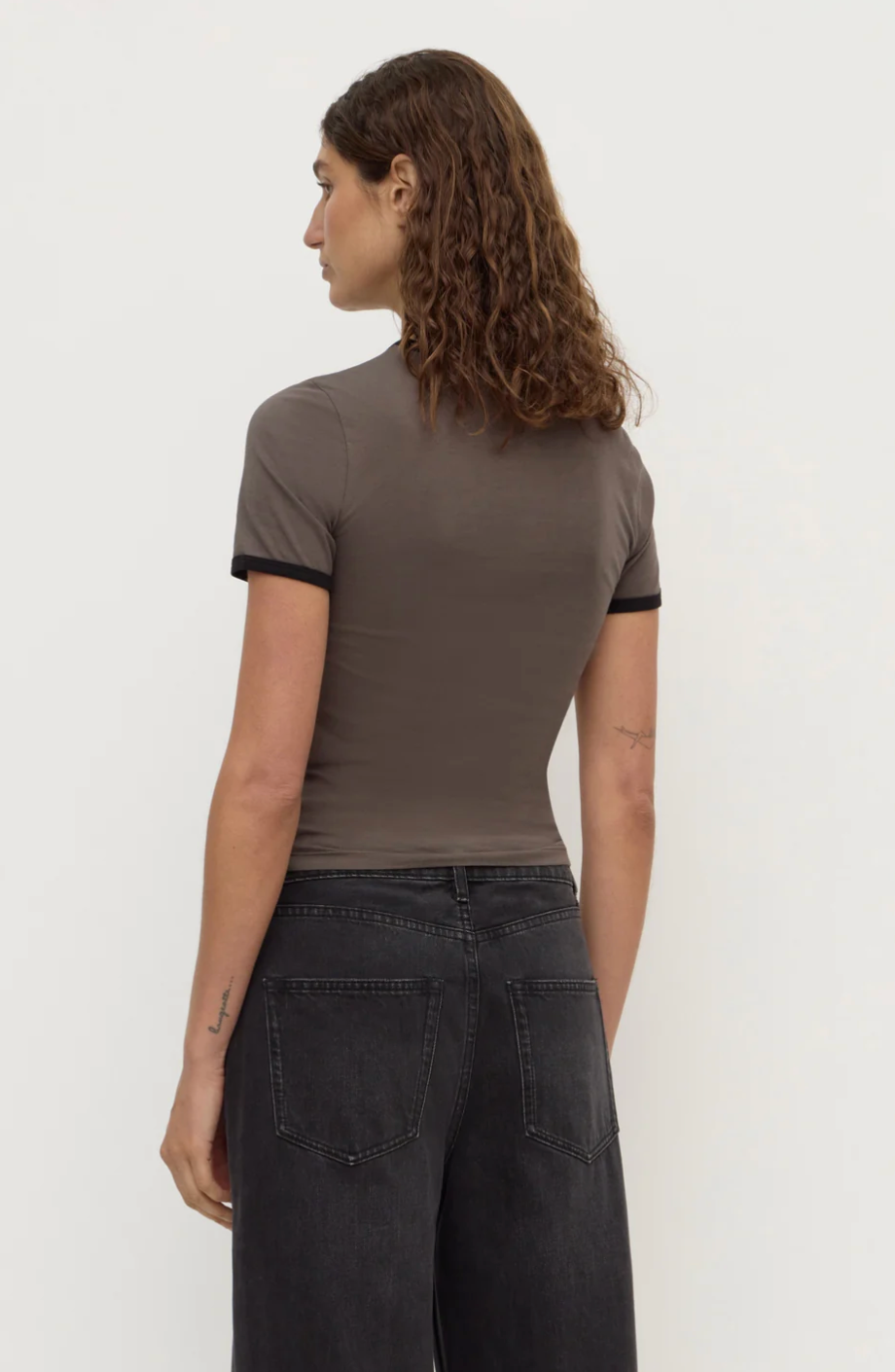 Assembly Label Kourt Contrast Bind Tee