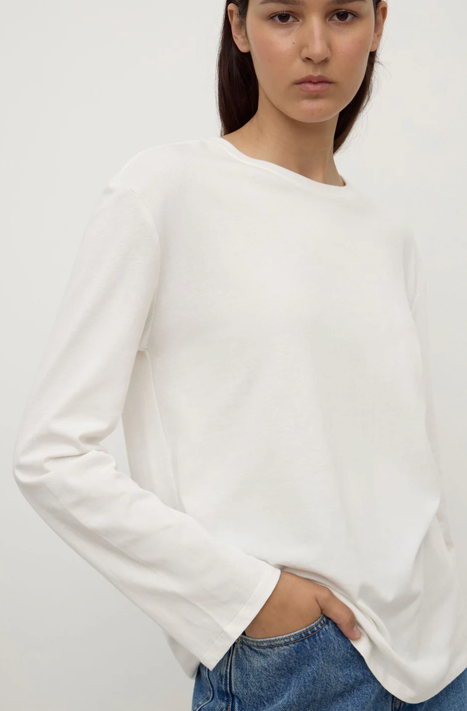 Assembly Label Thea L/S Tee
