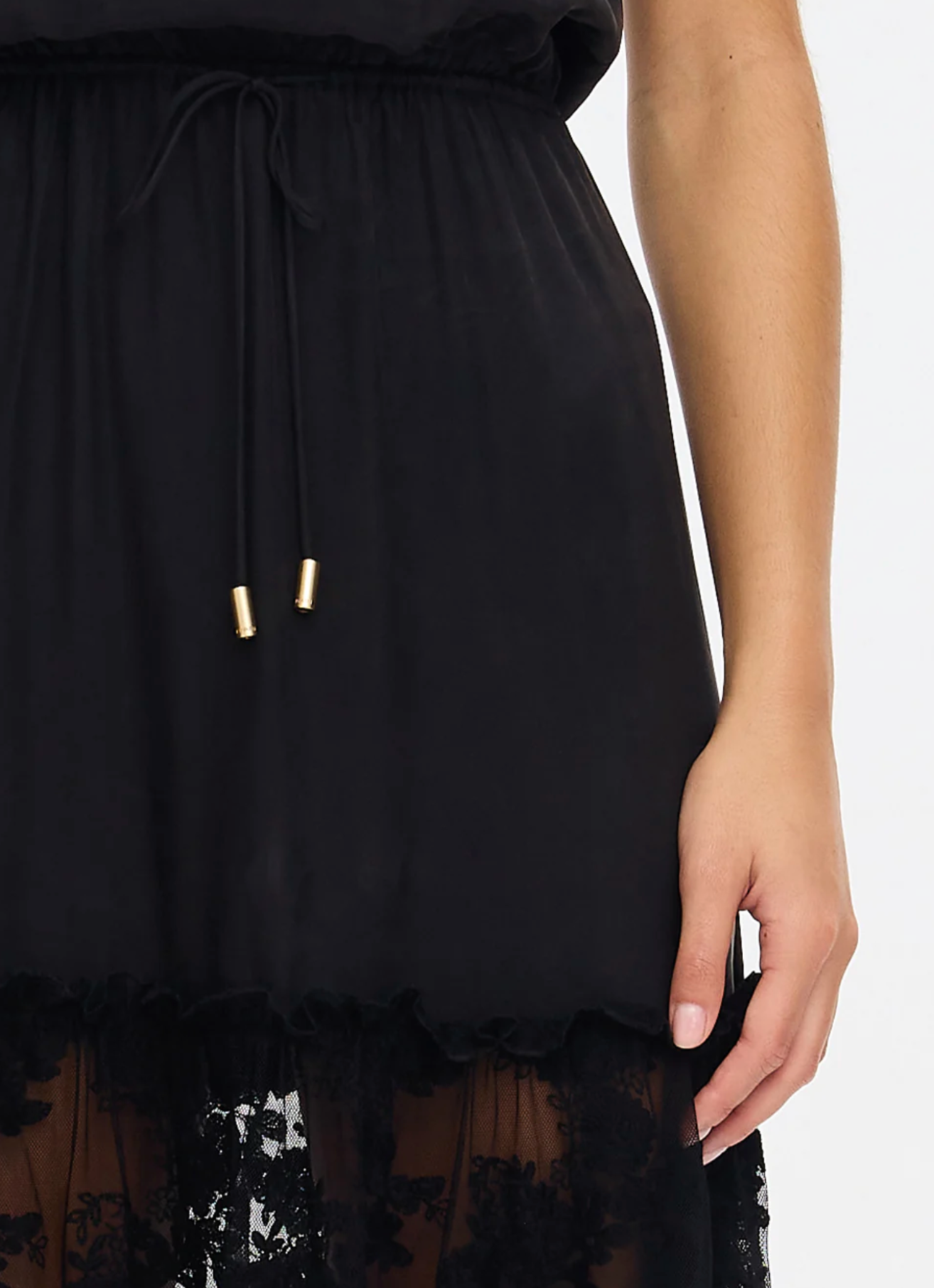 Kivari Blair Lace Maxi Dress