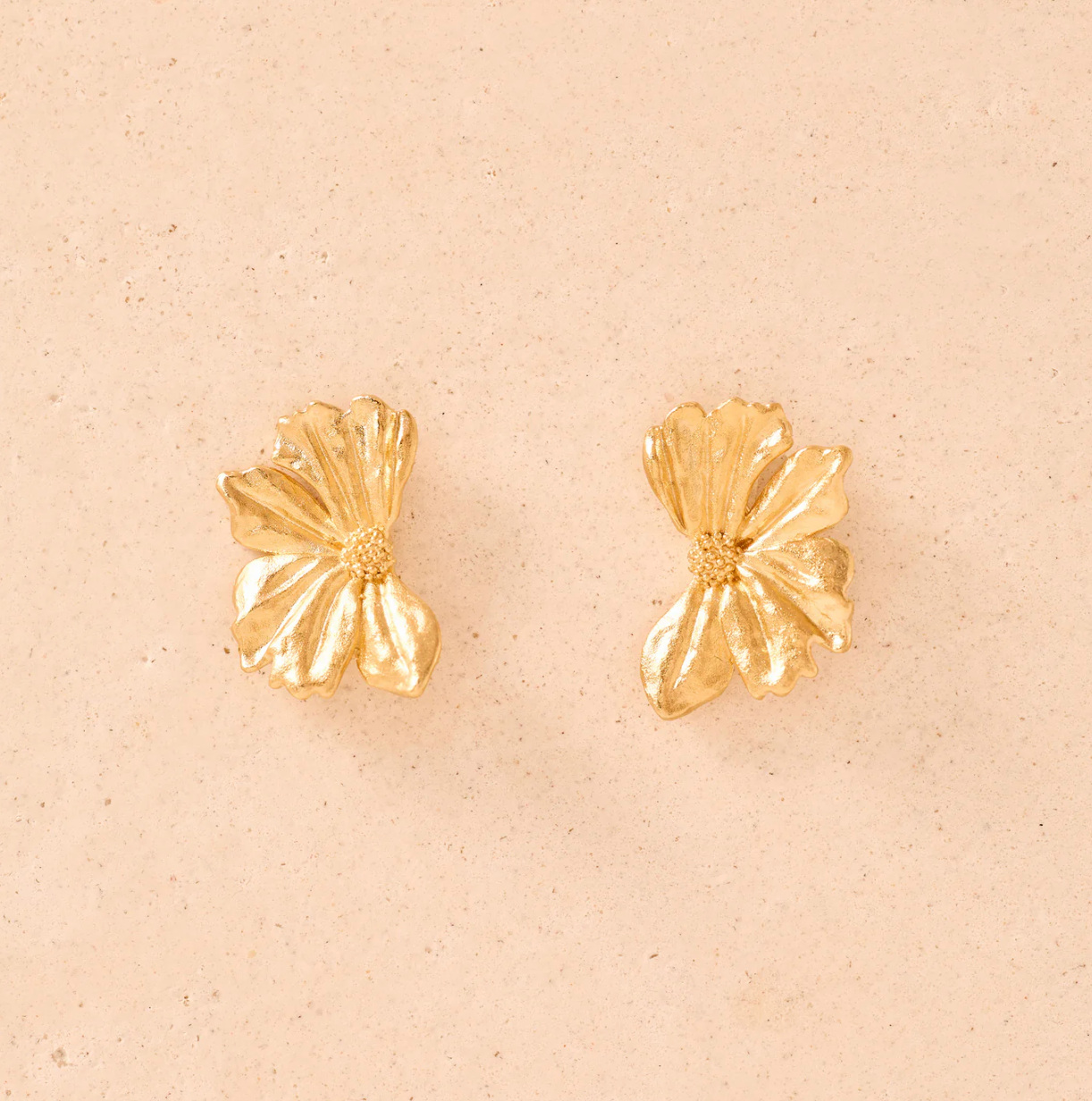 Agapee Monea Earrings