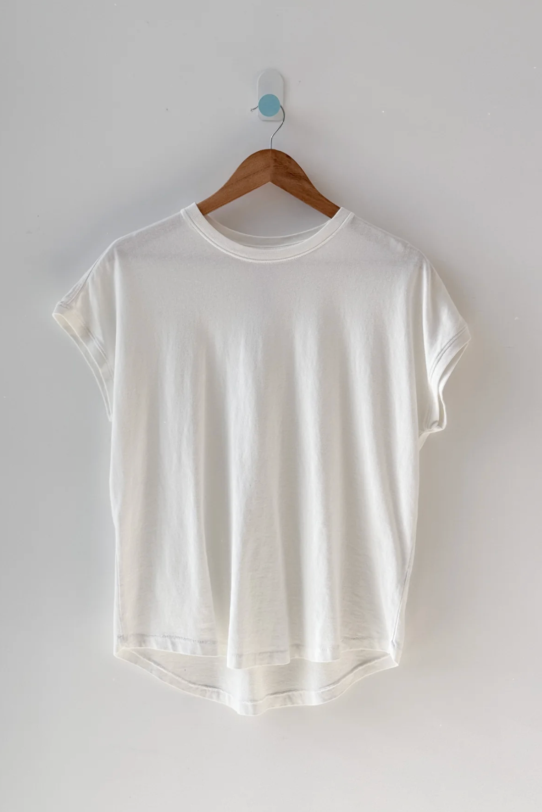 Le Bonn Shoppe Ease Tee