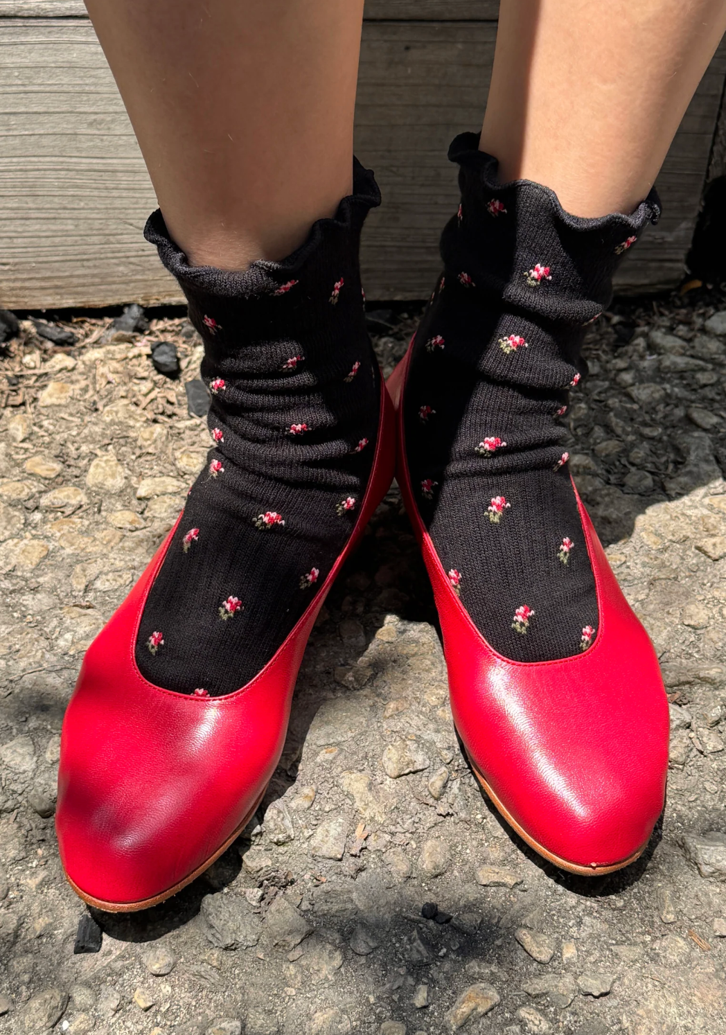 Le Bon Shoppe Ruffled Hugger socks