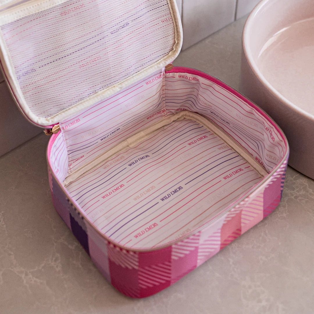 Wild Emery Large Toiletry Bag