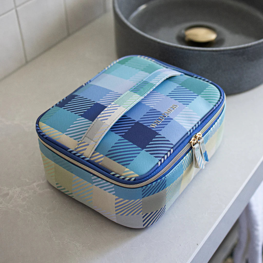 Wild Emery Large Toiletry Bag