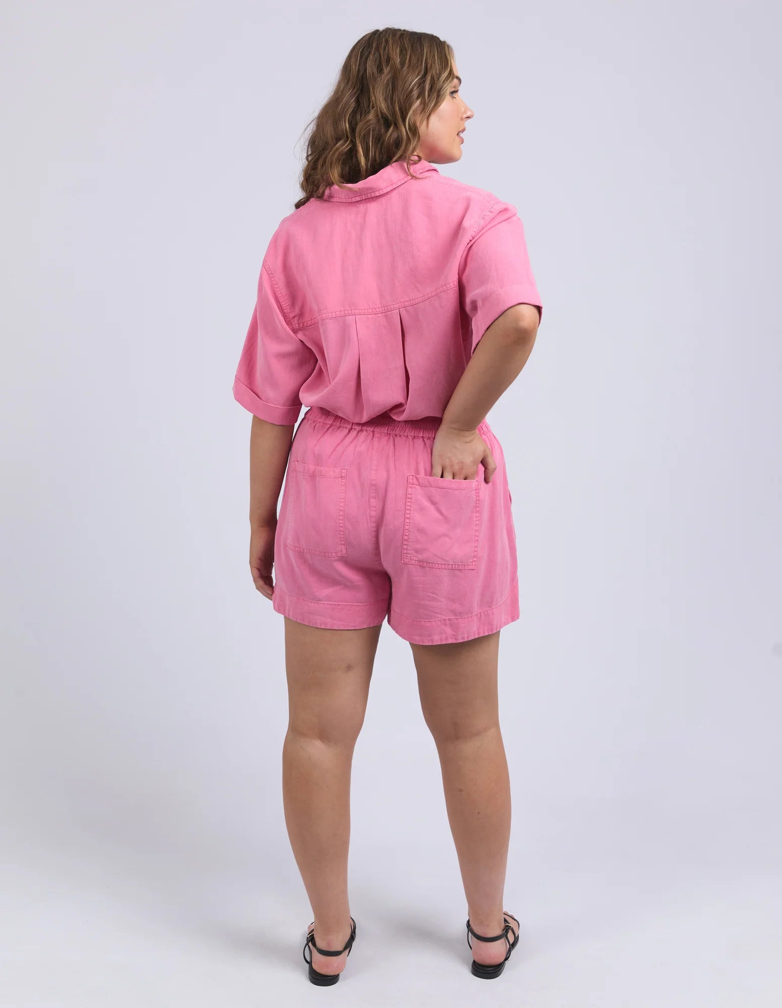 Elm Bliss Washed Short