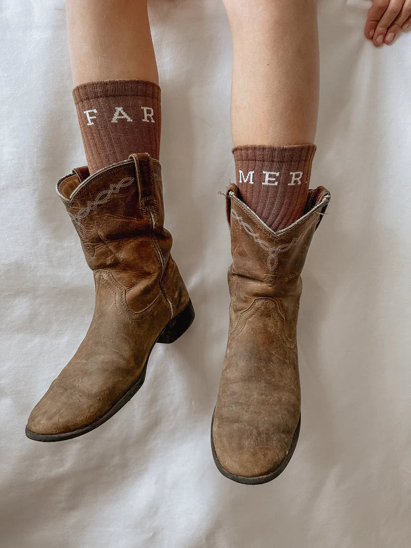 FAR MER. Chocolate Boot Socks