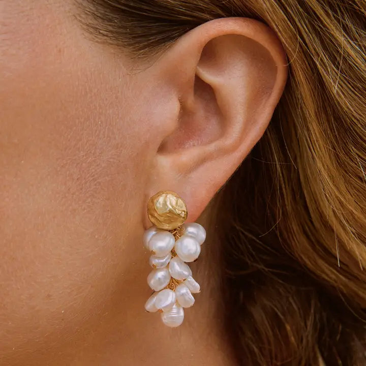 Agapee Grappa Earrings